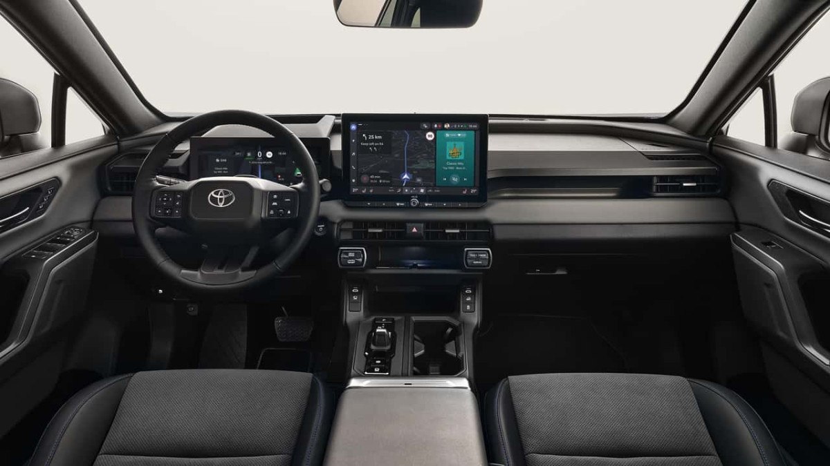 Yeni RAV4: Sadece Hibrit ve Plug-in Hibrit Seçenekleriyle Geliyor