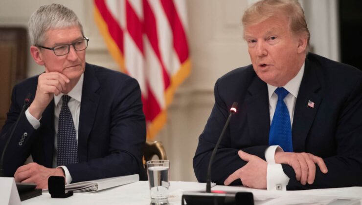 Trump Criticizes Apple’s Shift of iPhone Production to India
