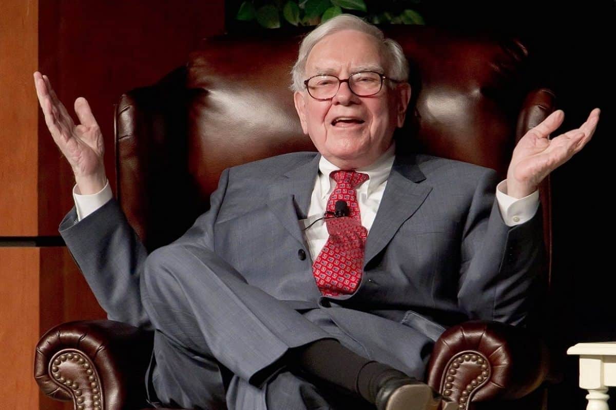 Warren Buffett, Berkshire Hathaway’deki CEO’luk Görevinden Ayrılıyor