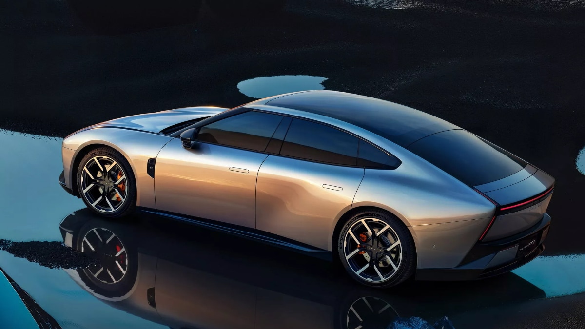 Xpeng’in Yeni P7 Sedanı: Cesur Tasarım ve Üstün Performans