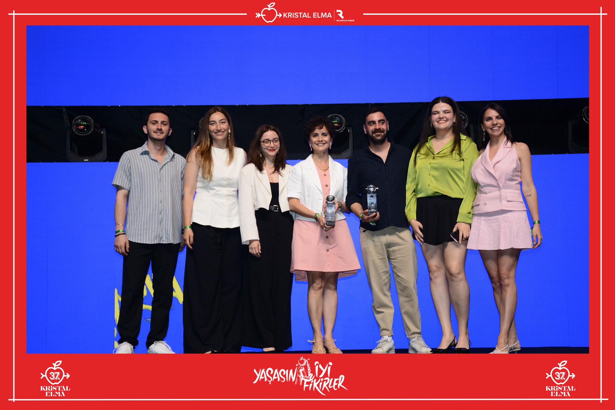 Anadolu Sigorta Shines at Crystal Apple Festival with Innovative Campaigns