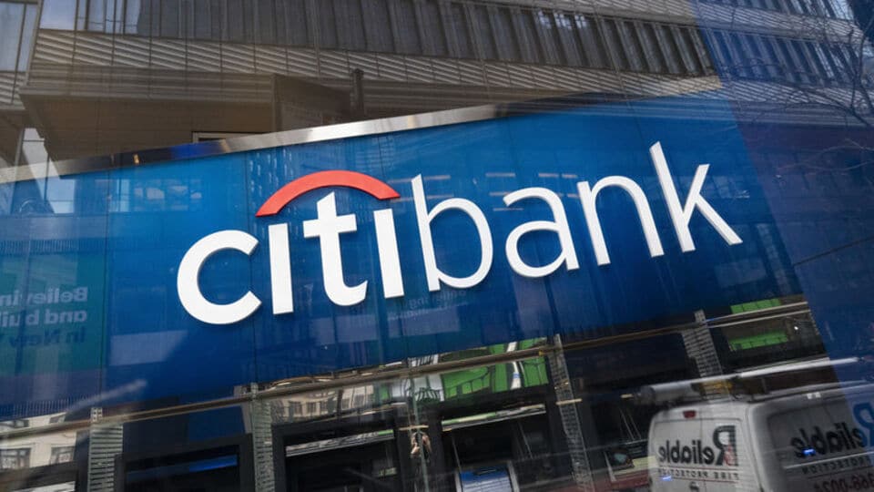 Citigroup Adjusts US Rate Cut Forecast Amid Robust Employment Data