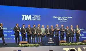 Corendon Airlines, Türkiye'nin ihracat şampiyonları arasında yer alarak başarı hikayesine