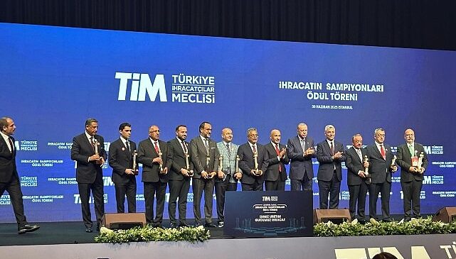 Corendon Airlines Türkiye’nin İhracat Şampiyonları Arasında Yer Aldı