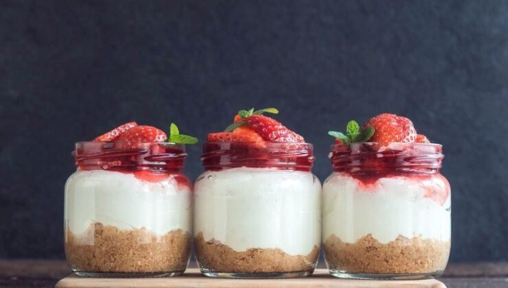 Fruity Ice Cream Cheesecake Recipe