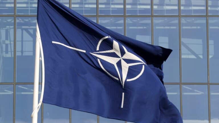 İsrail ve İran NATO Üyesi mi?