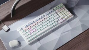 Discover Lenovo's new Aurora GK10 Mechanical Keyboard, featuring cutting-edge design