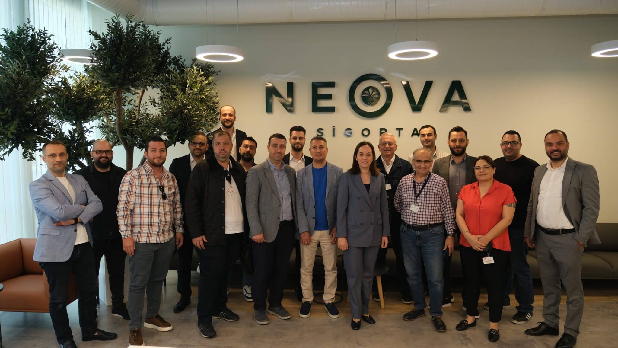 NeoVizyon Meetings: Pioneering Digital Development in Insurance