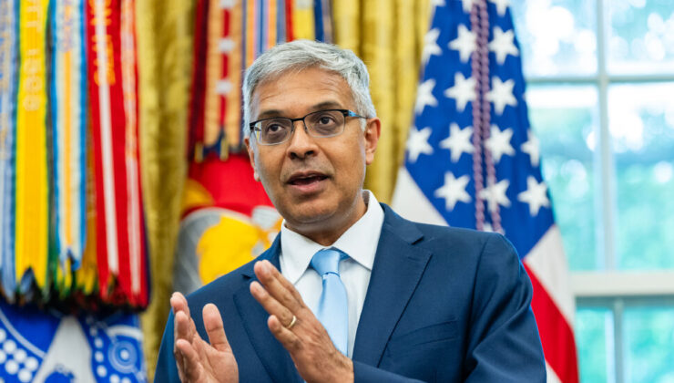 NIH Employees Criticize Administration’s Impact on Medical Research
