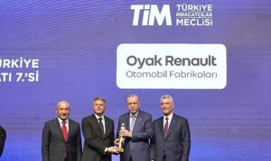 Oyak Renault, Türkiye'nin ihracat devleri arasında 7. sırada. Otomotiv sektöründe