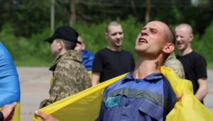 Explore the recent Russia-Ukraine prisoner exchange, marking a significant diplomatic