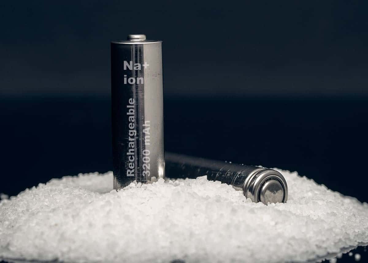 Revitalizing Energy Storage: Iron and Salt Based Battery Innovations