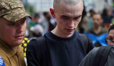 Russia and Ukraine Conduct Prisoner Exchange Following Istanbul Negotiations