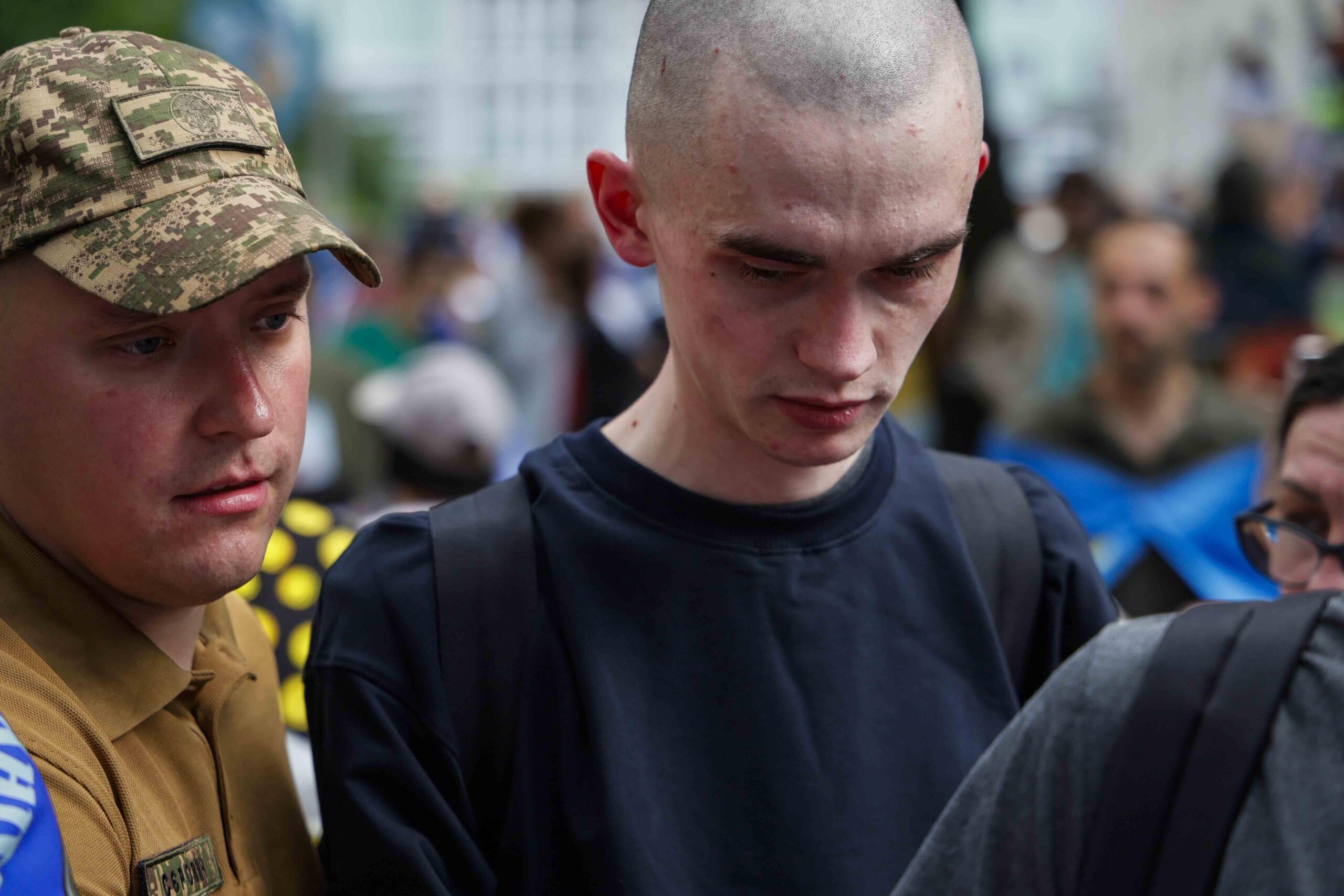 Russia and Ukraine Conduct Prisoner Exchange Following Istanbul Negotiations