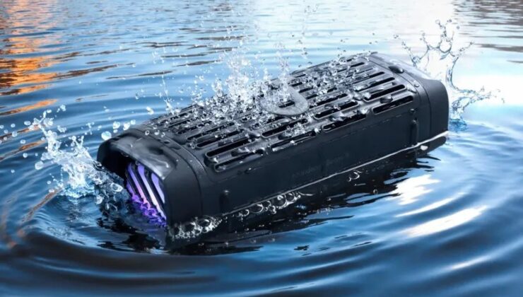 Soundcore Boom 3i: The Ultimate Beach and Sea Bluetooth Speaker