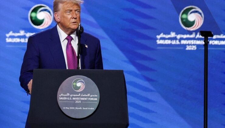 US Public Sentiment Towards President Trump