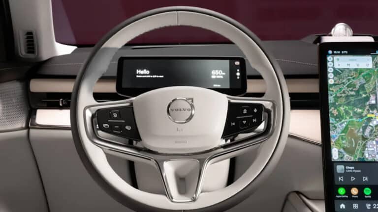 Volvo’dan Güvenlikte Bir Devrim: Çoklu Adaptif Emniyet Kemeri