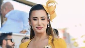 Türkiye'nin ilk yarış spikeri Esen Gök'ün hayatı ve ölümüne dair