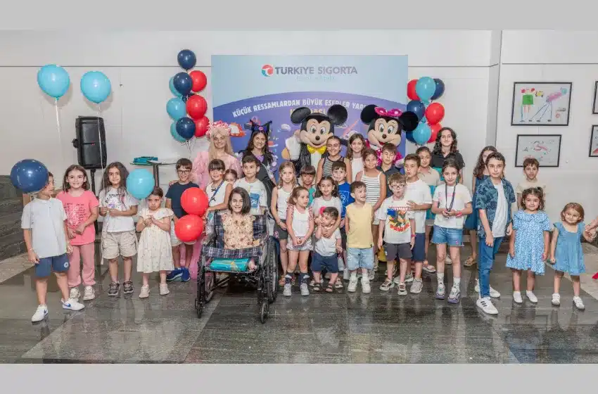 Küçük Ressamlardan Büyük Eserler: Dijital Dünyayı Keşfetme Yolculuğu