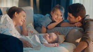 Türkiye Sigorta'nın 'Sigortanız Biziz' reklam filmleri, yenilikçi yaklaşımları ve etkileyici