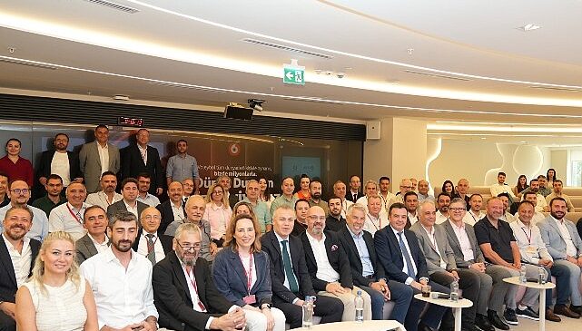 Vodafone’un Ev Sahipliğinde Düzenlenen Çalıştayda Yerli Kapasite Konuşuldu