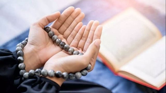 Allahu ekber kebira duasının anlamı, fazileti ve önemi hakkında detaylı