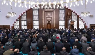 Bayram namazı nasıl kılınır 2025?