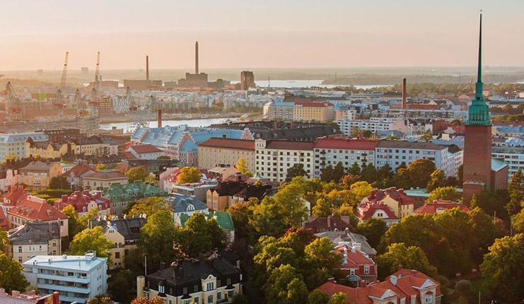 Finlandiya Hakkında Bilgiler; Finlandiya Bayrağı Anlamı, 2025 Nüfusu, Başkenti, Para Birimi Ve Saat Farkı