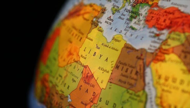 Mısır Hakkında Bilgiler; Mısır Bayrağı Anlamı, 2025 Nüfusu, Başkenti, Para Birimi Ve Saat Farkı