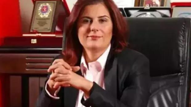 Özlem Çerçioğlu’nun Hayatı ve Kariyeri