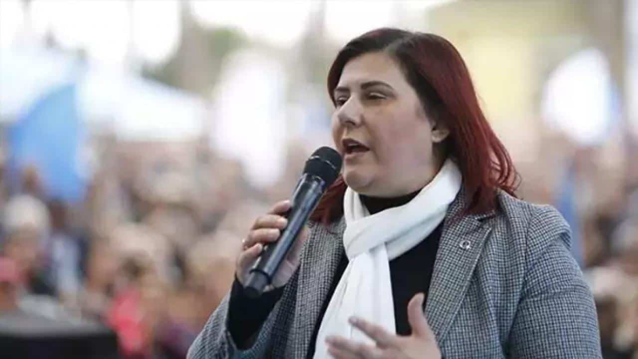 Özlem Çerçioğlu kimdir, aslen nerelidir?