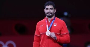 Türk güreşçi Taha Akgül'ün hayatı, doğum yeri ve yaşıyla ilgili