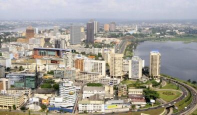 Togo Hakkında Bilgiler; Togo Bayrağı Anlamı, 2025 Nüfusu, Başkenti, Para Birimi Ve Saat Farkı