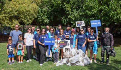 Allianz Türkiye Leads World Cleanup Day with Innovative Environmental Action