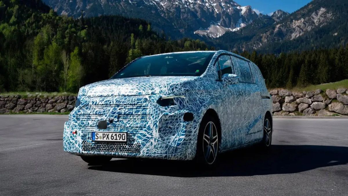 Mercedes-Benz Yeni Elektrikli Hafif Ticari Aracını Tanıttı