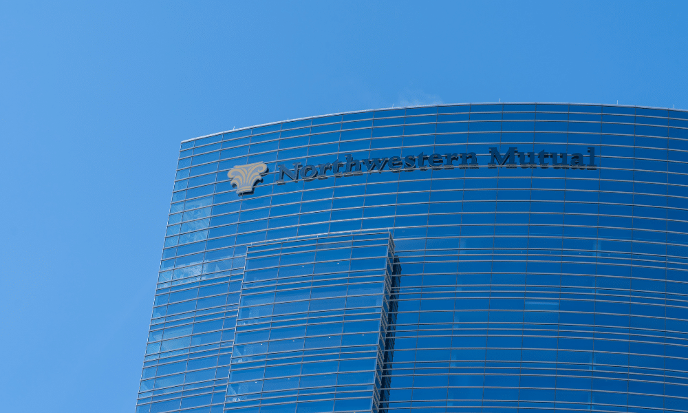 Northwestern Mutual ile IRS arasındaki vergi anlaşmazlığının detaylarına hakim olun.