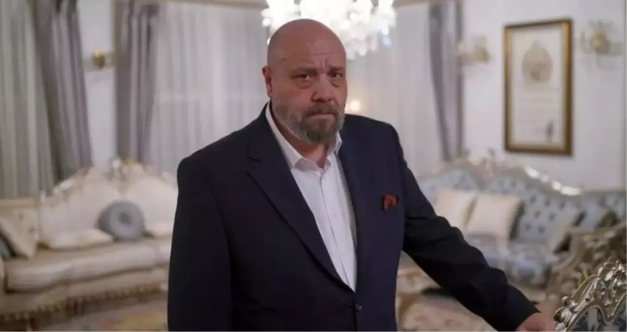 Ahmet Mümtaz Taylan'ın hayatı, oyunculuk kariyeri ve başarıları hakkında merak