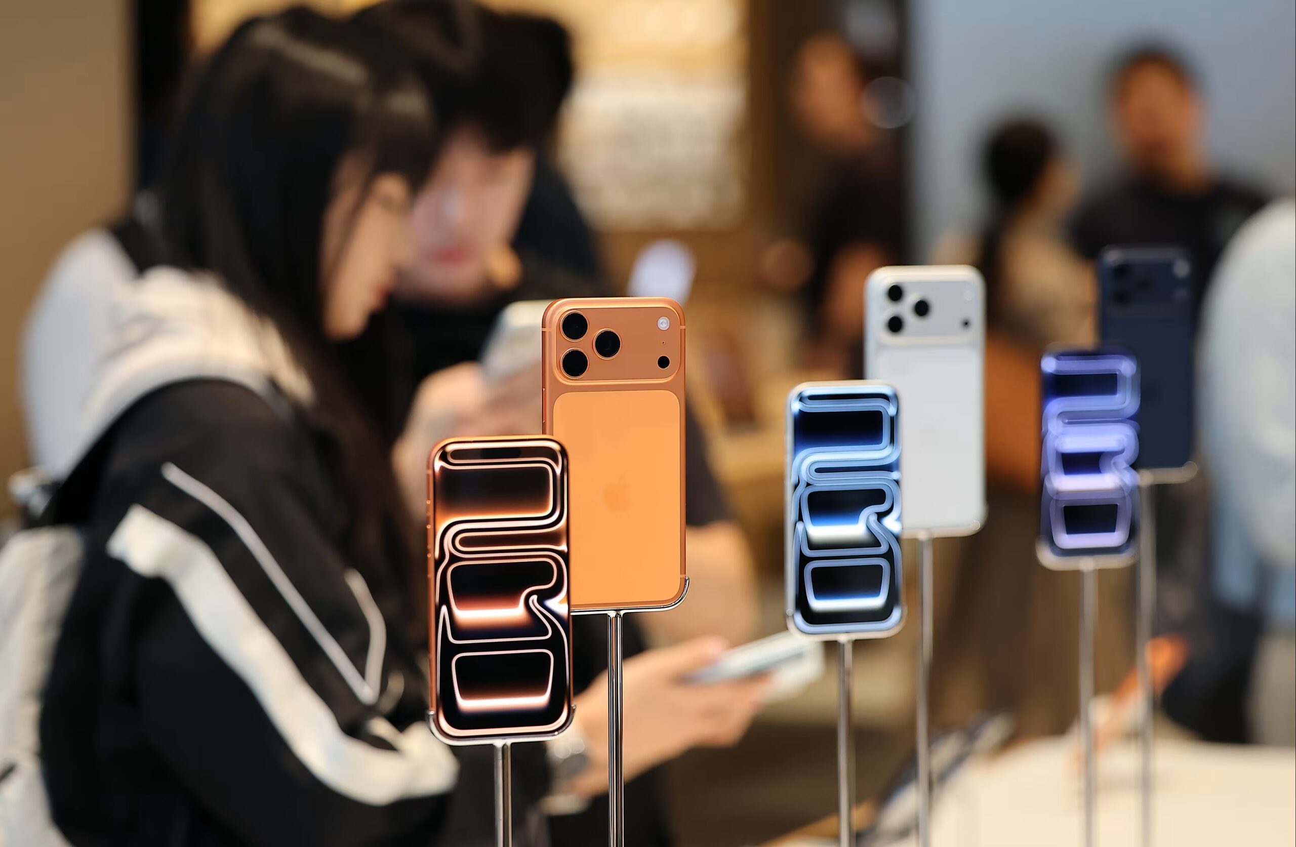 Apple Nears $4 Trillion Mark as iPhone 17 Sparks Record-Breaking Demand