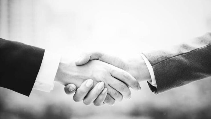 AXA Partners ve bolttech İş Birliği ile Yeni Sigorta Deneyimleri