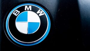 BMW'nin geleceğe dair öngörüleri şaşırtıcı şekilde değişiyor. Yeni planlar ve