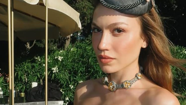 Duygu Özaslan kimdir, kaç yaşında, ne iş yapıyor? Duygu Özaslan gözaltına mı alındı?