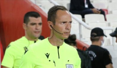 Fenerbahçe Nice maçının hakemi kim? Srdjan Jovanovic kimdir, kaç yaşında, nereli?
