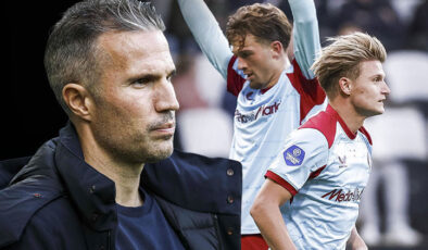 Feyenoord, Heracles’i 7-0 Mağlup Ederek Liderliğini Sürdürdü