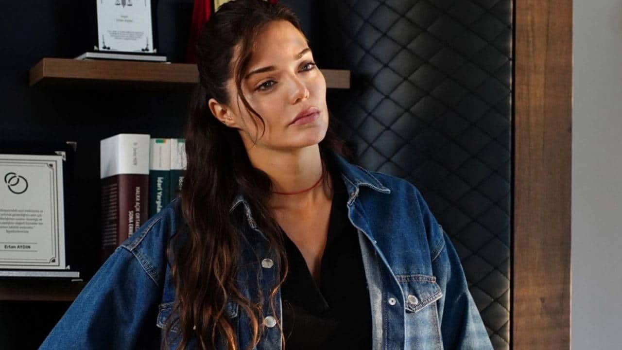 Hilal Altınbilek Kimdir? Sahtekarlar Dizisinin Asya’sı Hakkında Bilgiler