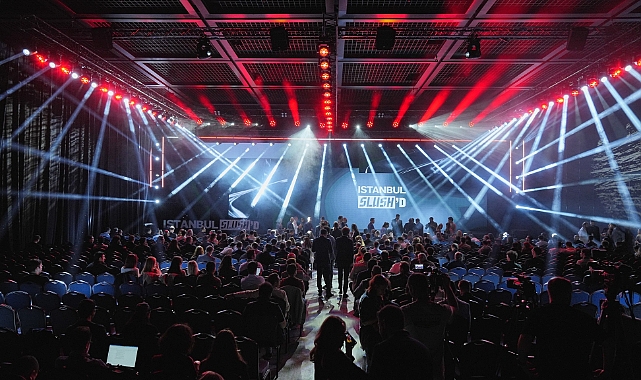 İstanbul’da İlk Kez Düzenlenen Slush’D Etkinliği ve Türkiye Girişimcilik Ekosistemine Etkileri