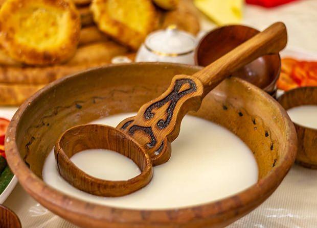 Kazakistan'da Keşfedilecek Mimariler, Doğal Güzellikler ve Kültürel Zenginlikler