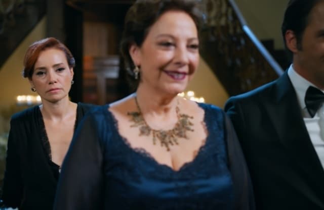 Kıskanmak Dizisi Afişi