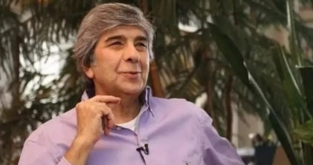 Korhan Abay'ın Eğitimi ve İlk Yılları