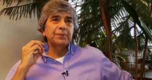 Korhan Abay kimdir, kaç yaşında ve nereli? Ünlü sunucu, oyuncu