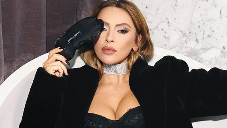 HADİSE AÇIKGÖZ KİMDİR, KAÇ YAŞINDA, NERELİ?